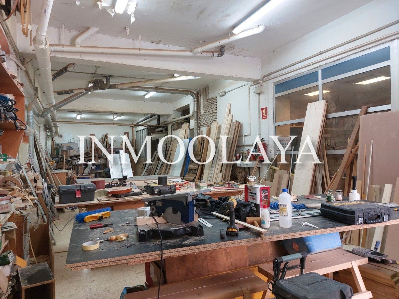 Nau industrial en venda en L'Hospitalet de Llobregat amb Calefacció