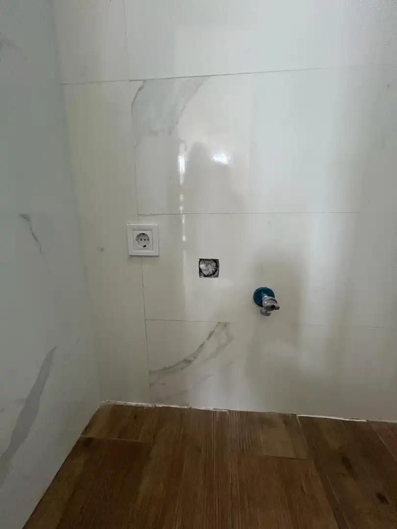 Oficina en venta en Calle de Fray José Cerdeiriña, Las Águilas