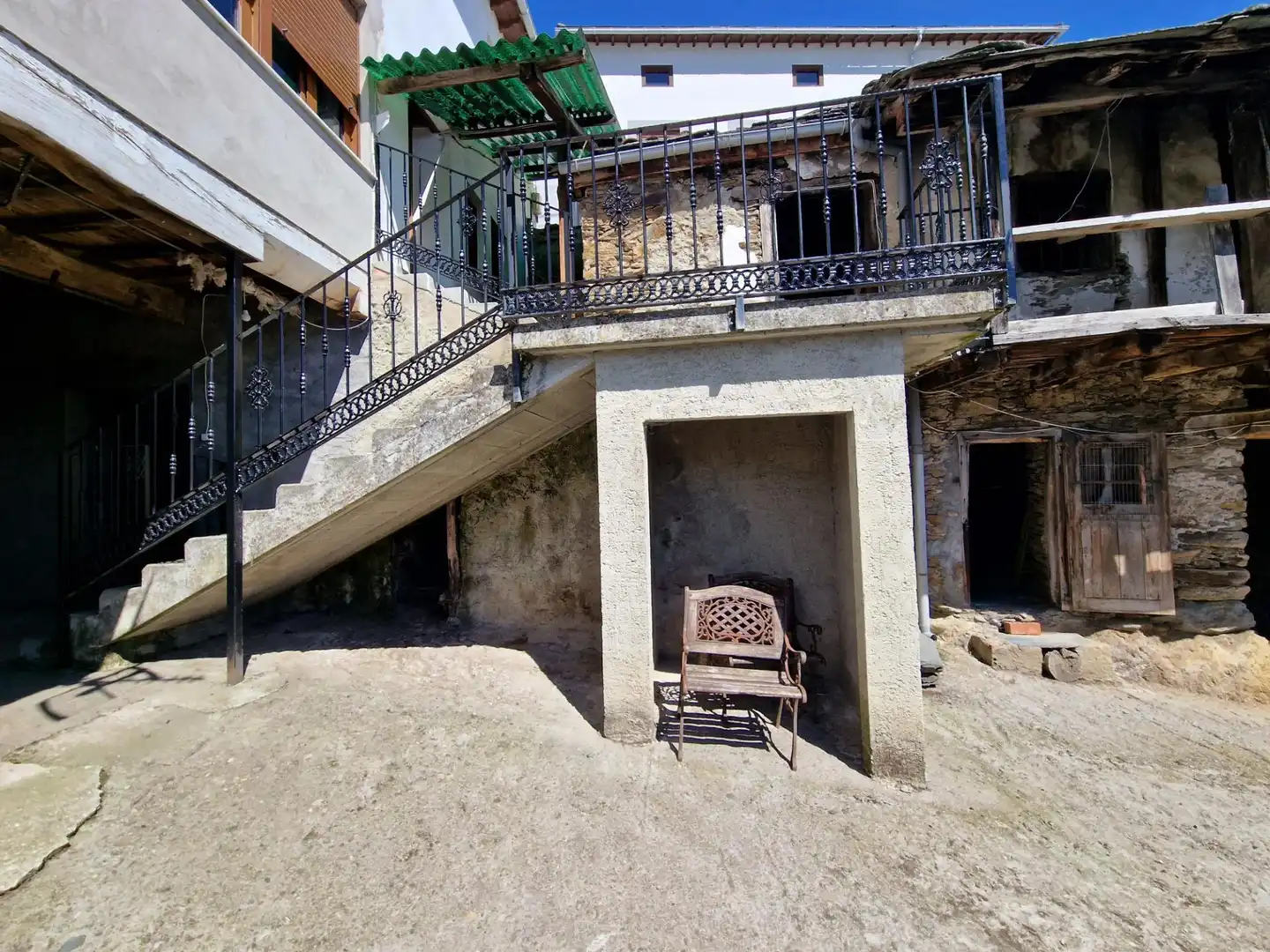 Vista exterior de Finca rústica en venta en Cangas del Narcea con Calefacción, Jardín privado y Terraza