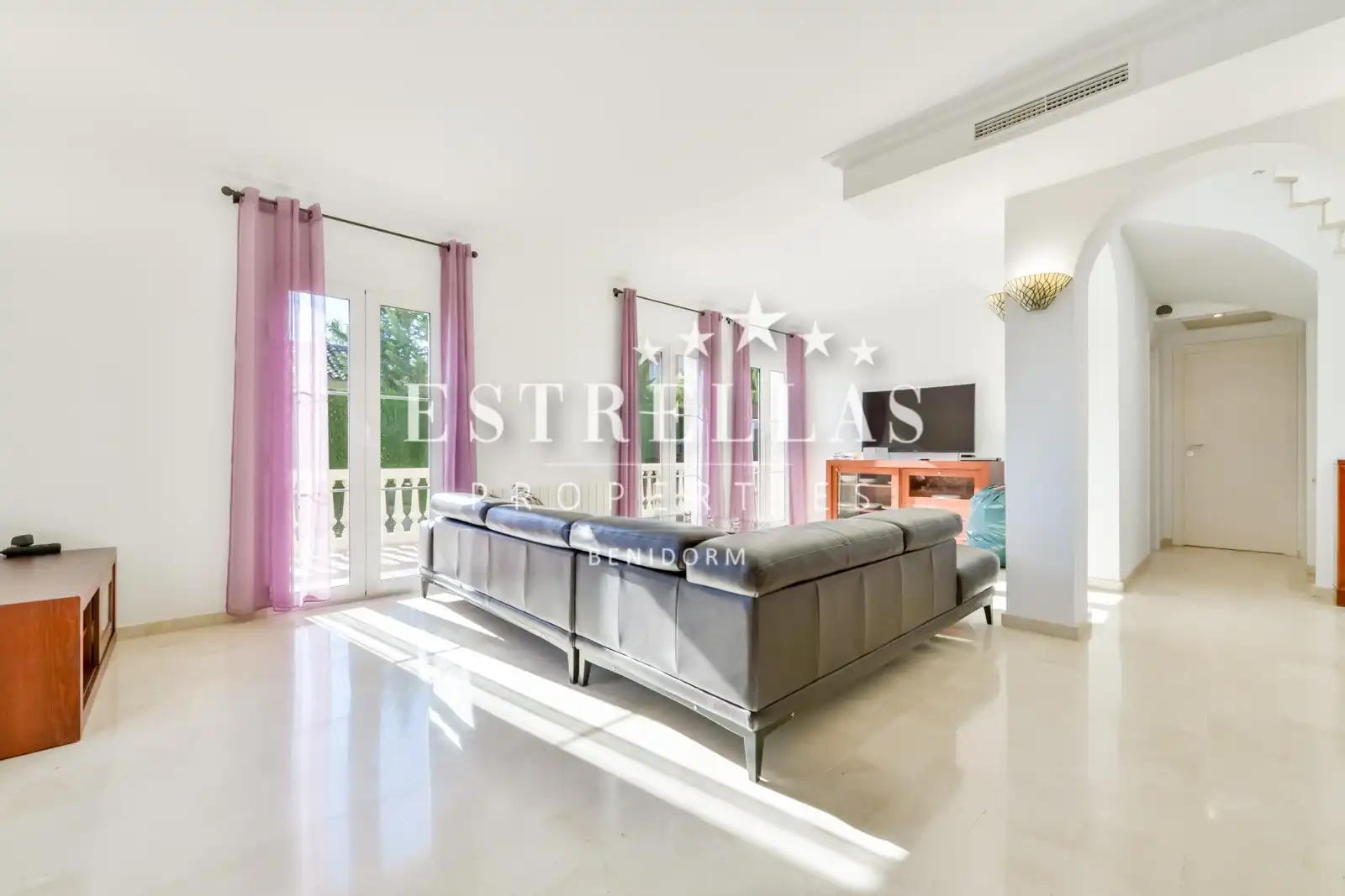Villa mit Terrasse zum Verkauf in Golf Bahía, imagen 21