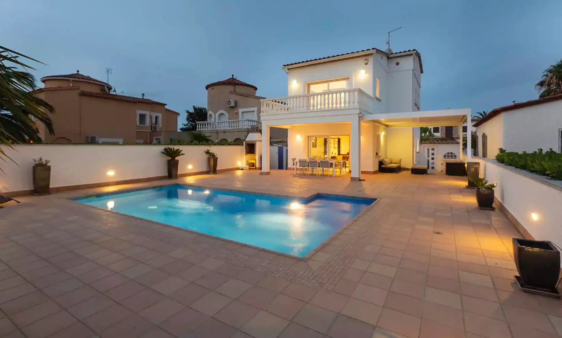 Casa con terraza en venta en Carrer Ebre, imagen 3