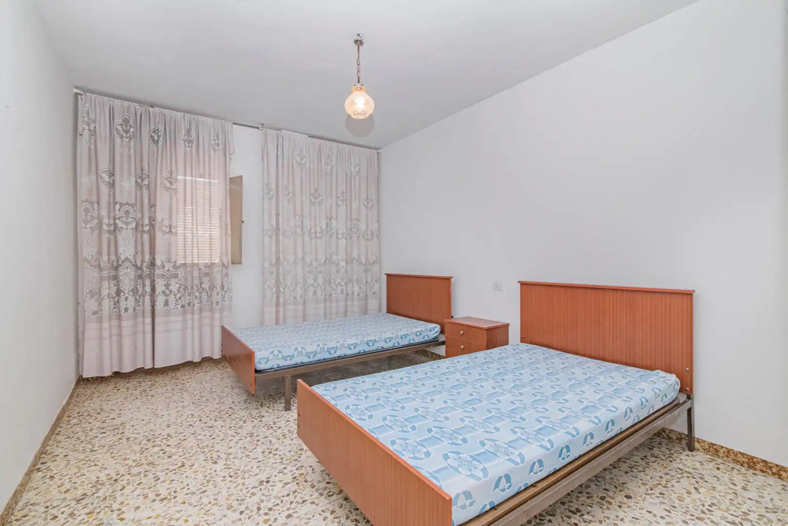 Edificio en venta en Carretera HUELMA, 66, Montejícar