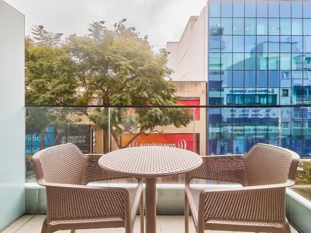 Terrasse von Wohnung zum Verkauf in Fuengirola mit Klimaanlage, Terrasse und Ofen
