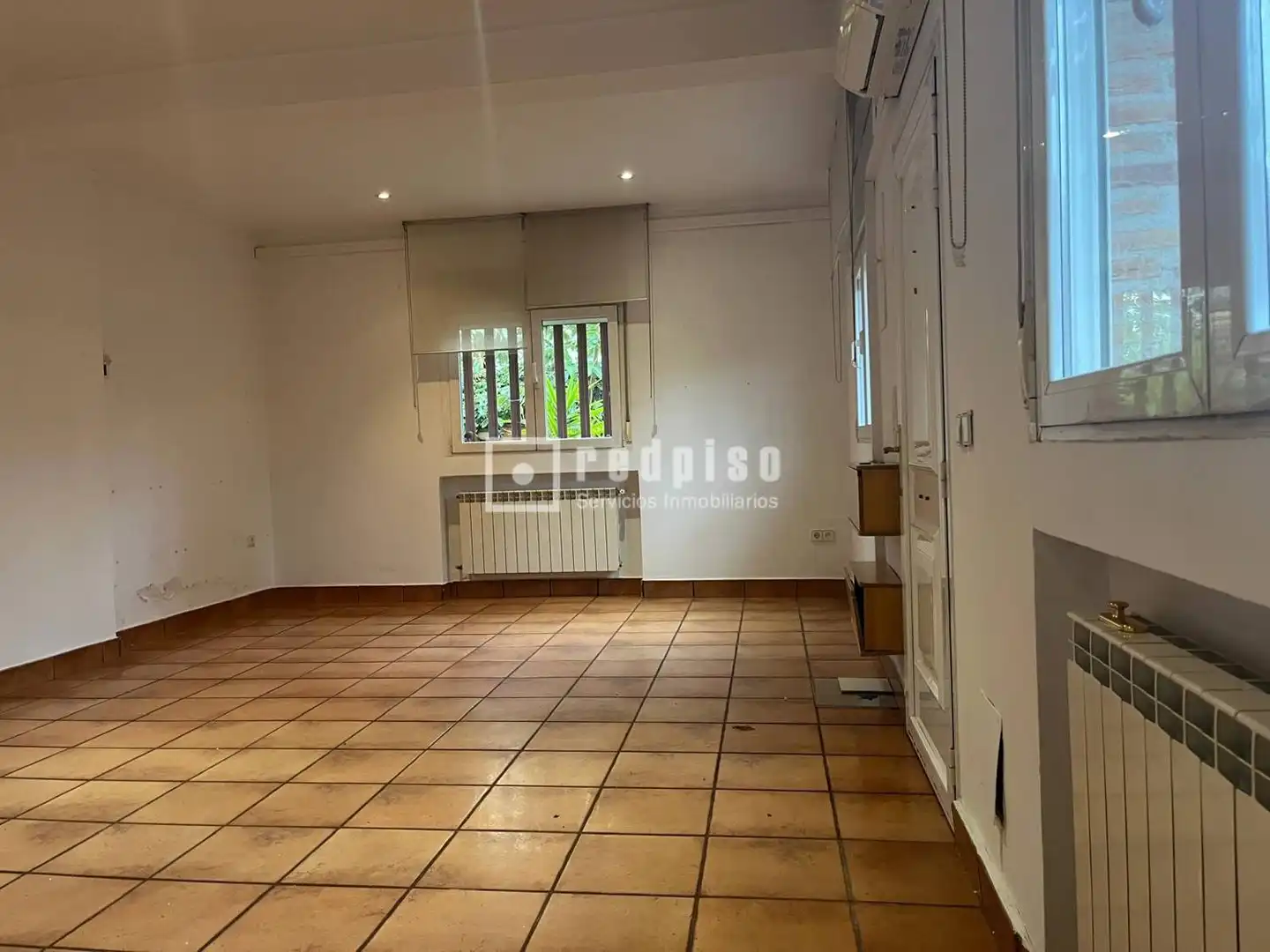 Vista exterior de Casa o chalet en venta en Pozuelo de Alarcón con Aire acondicionado, Calefacción y Terraza
