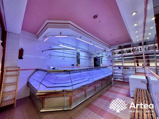 Local comercial en Venta en Sagarminaga Kalea, 48 en Santutxu - Basarrate