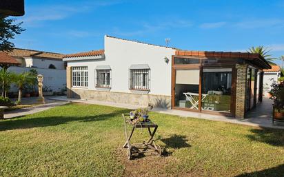 Garden of House or chalet for sale in Chiclana de la Frontera  with Air Conditioner, Heating and Private garden