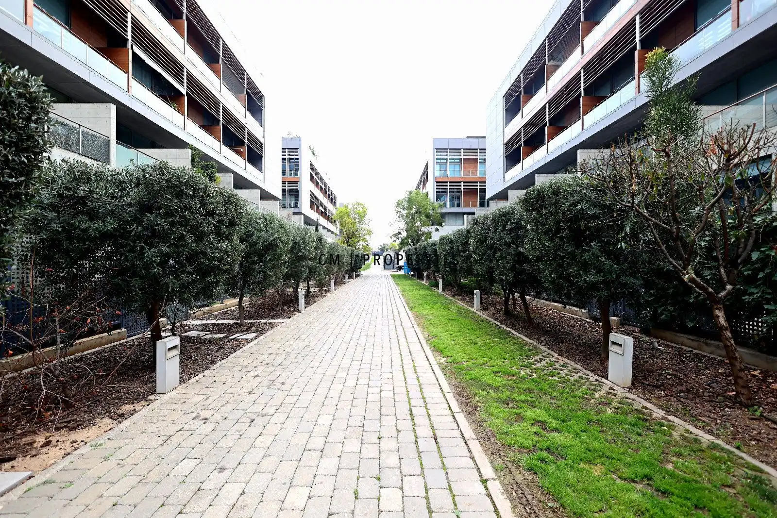 Flat with pool for sale in Pr N Sector Vara de Quart, imagen 3