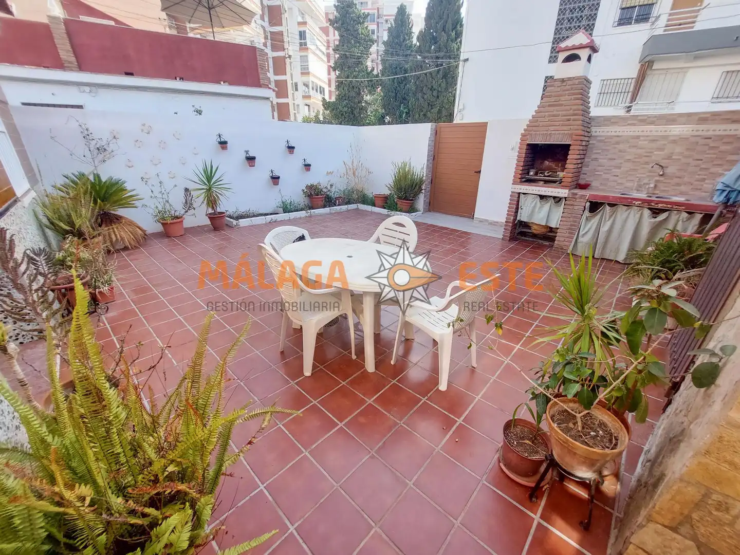 Terraza de Finca rústica en venta en Vélez-Málaga con Aire acondicionado, Terraza y Trastero