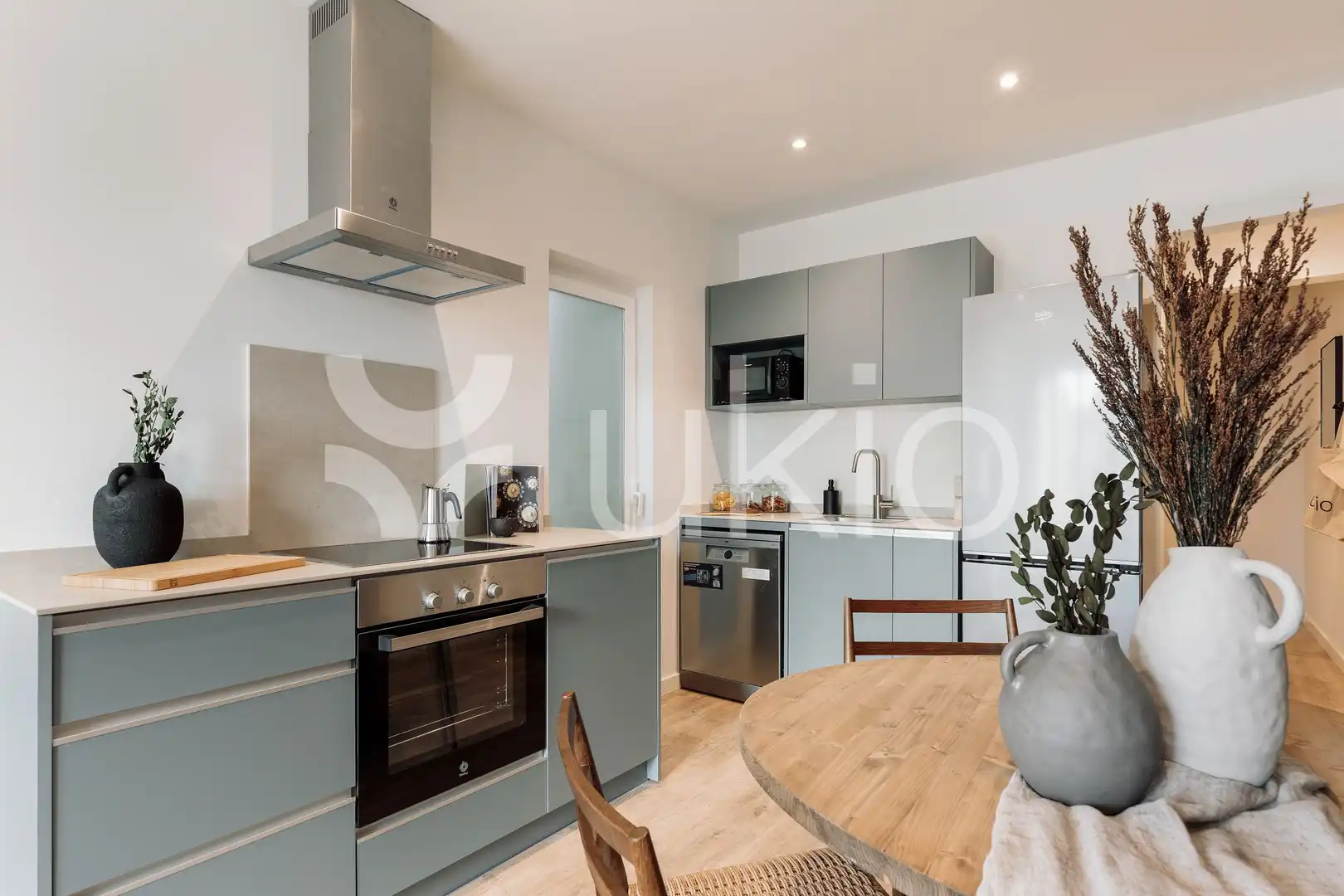 Kitchen of Attic for rent in Barcelona  with Air Conditioner, Heating and Terrace