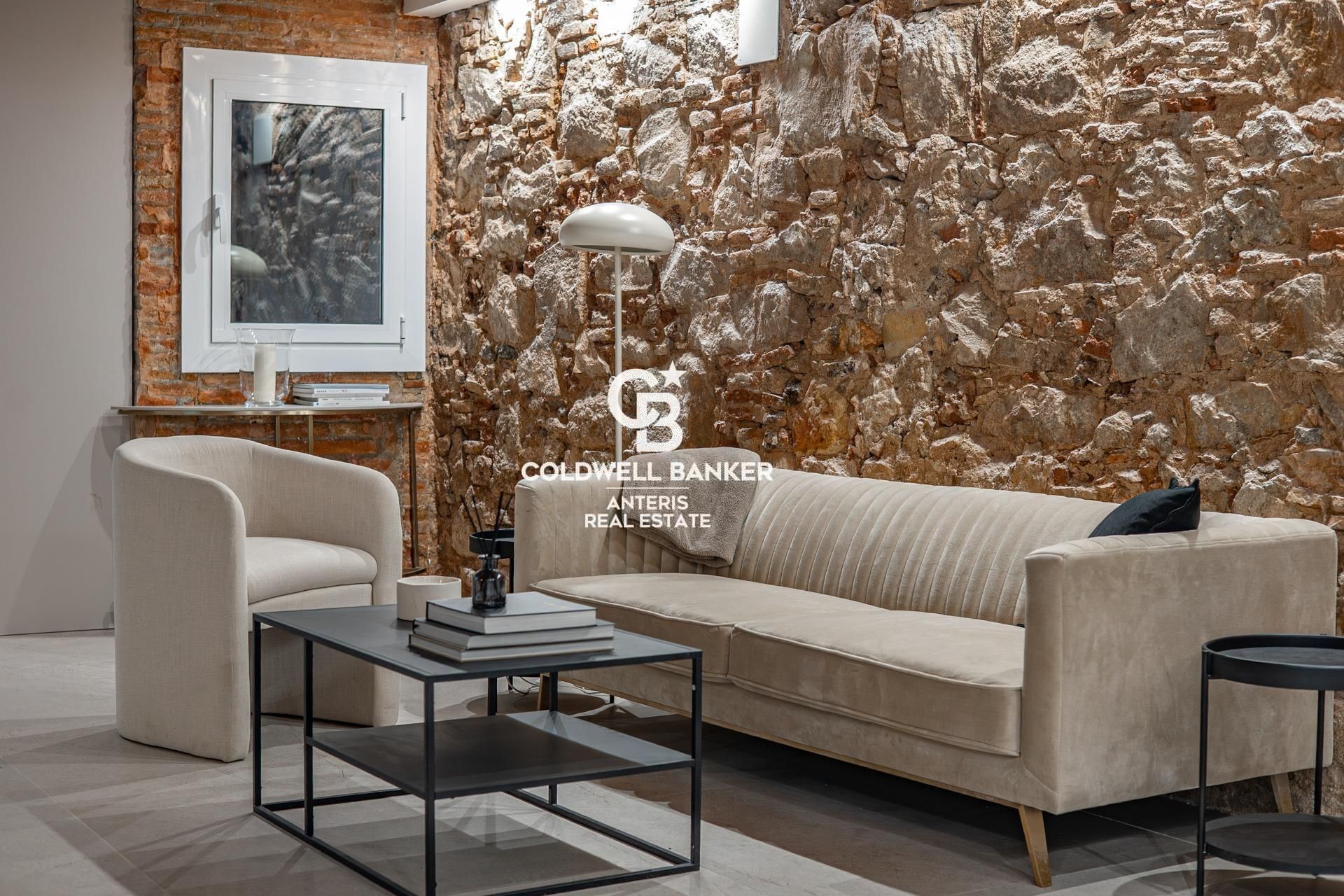 Vista exterior de Planta baixa en venda en  Barcelona Capital amb Aire condicionat, Calefacció i Moblat