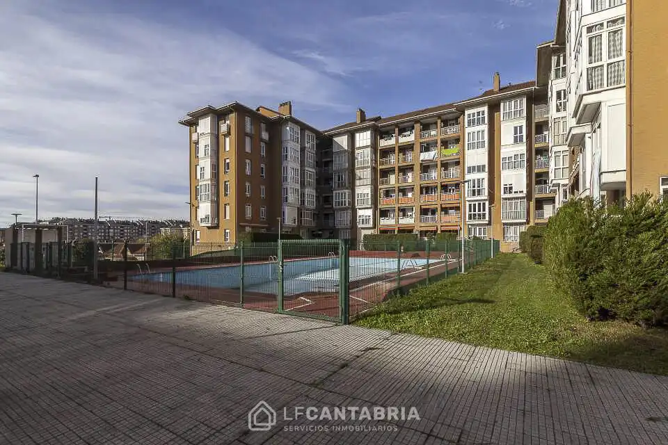Pis en venda a Barrio San Martín del Pino, Peñacastillo - Nueva Montaña