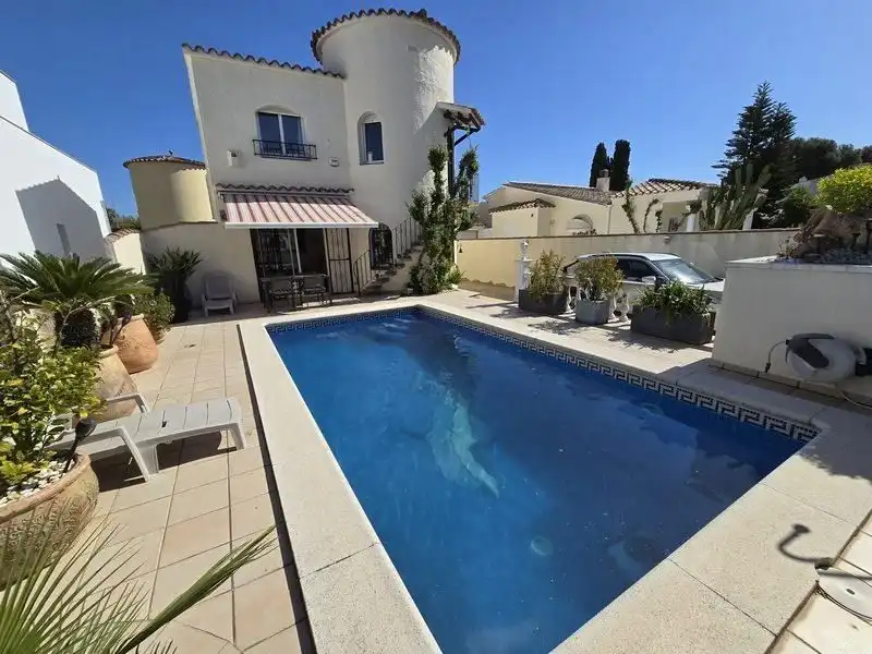 Villa mit Pool zum Verkauf in Calle Pení, imagen 2