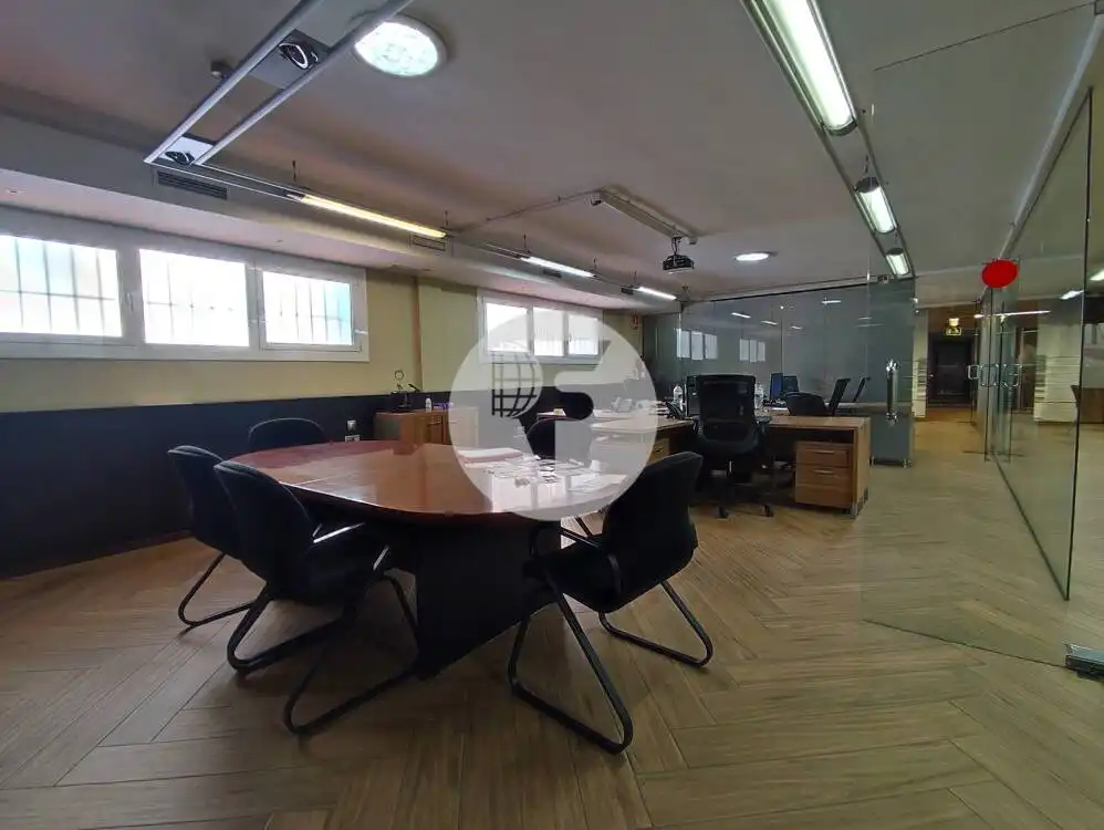 Local en venta en Barcelona con Aire acondicionado y Calefacción