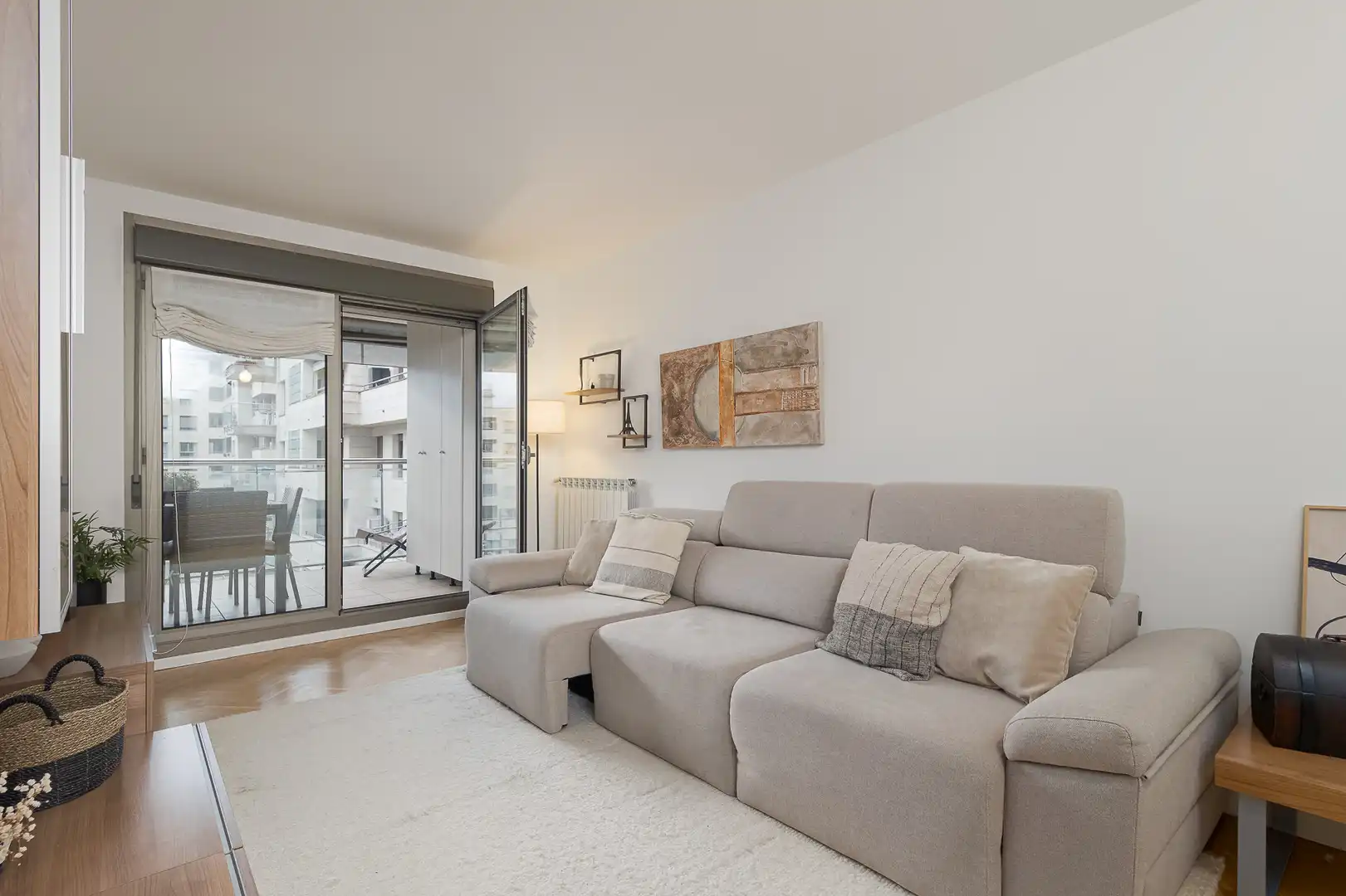 Wohnzimmer von Wohnung zum Verkauf in Donostia - San Sebastián  mit Heizung, Terrasse und Ofen