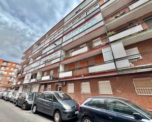 Exterior view of Flat for sale in Valladolid Capital  with Heating, Furnished and Washing machine