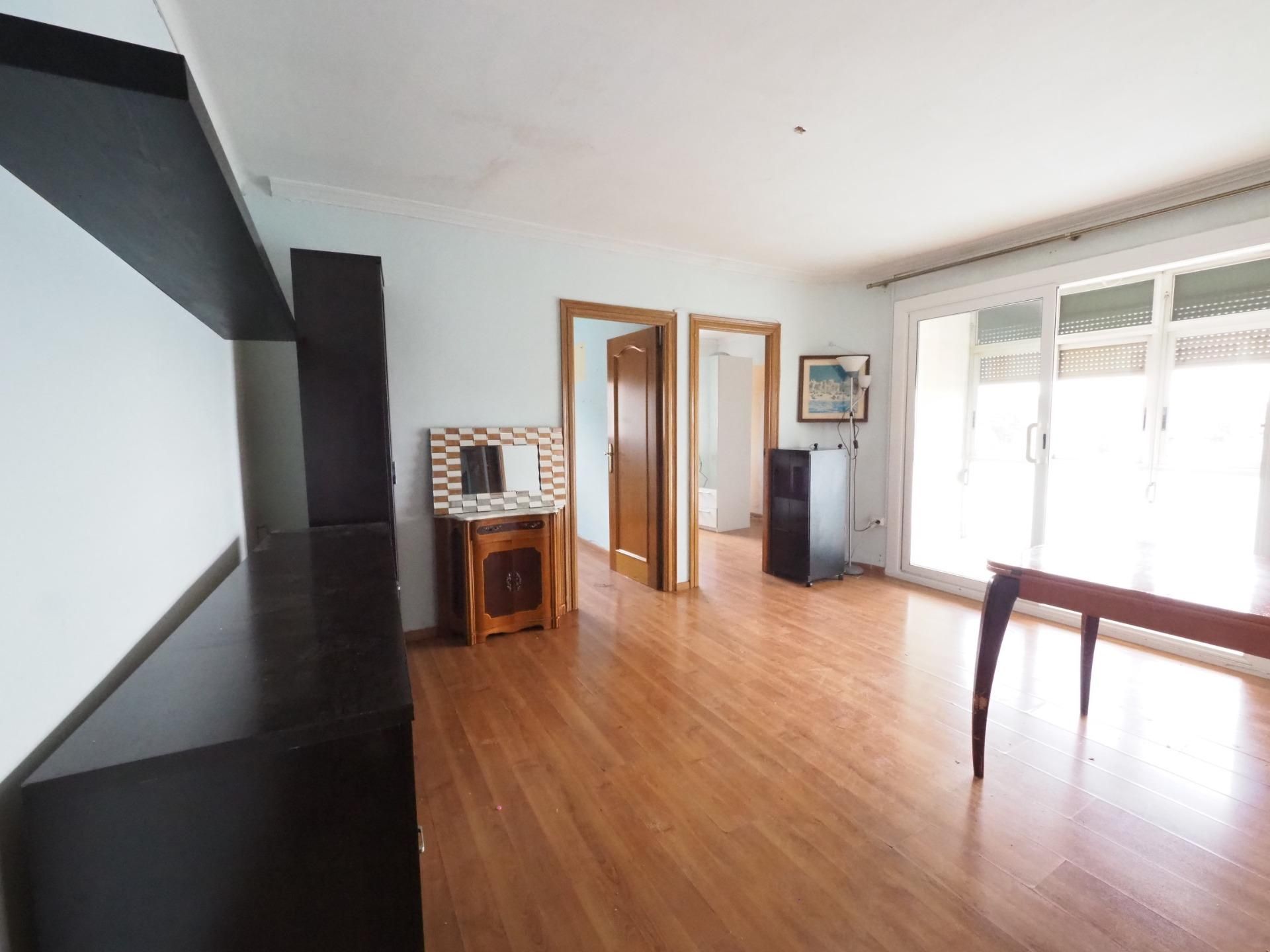 Flat for sale in  Barcelona Capital  with Air Conditioner, Parquet flooring and Balcony