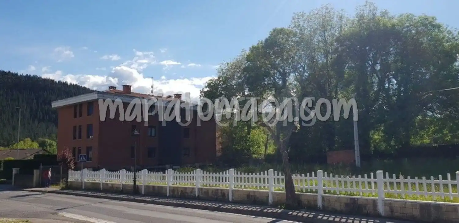 Residencial en venda en Bedia