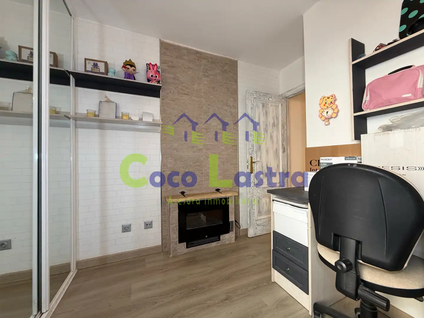 Cocina de Dúplex en venta en Salamanca con Calefacción, Parquet y Terraza