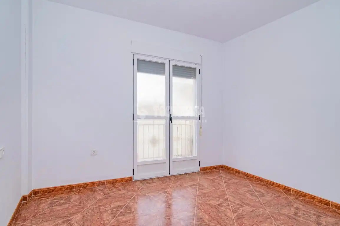 Dormitori de Casa adosada en venda en Loja