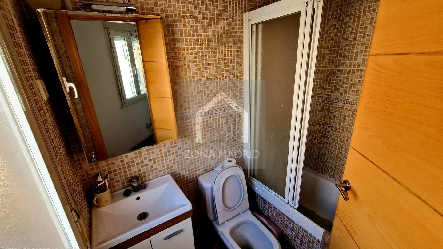 Piso con ascensor en venta en Calle de Indalecio Fernández, imagen 19