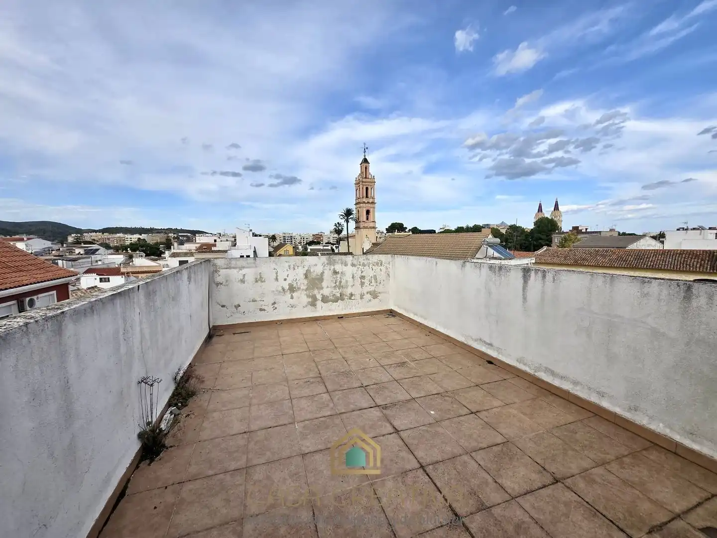 Vista exterior de Casa o xalet en venda en Benirredrà amb Terrassa