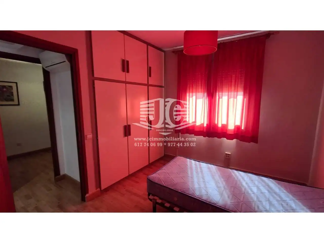 Habitación de Piso de alquiler en Tortosa con Aire acondicionado, Parquet y Terraza