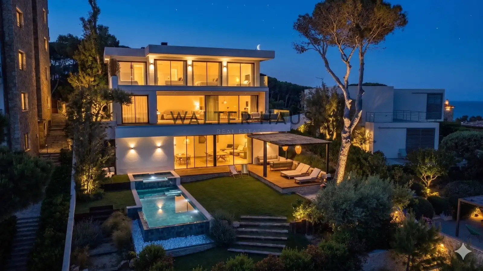 Vista exterior de Casa o chalet en venta en Sant Feliu de Guíxols con Aire acondicionado, Jardín privado y Terraza