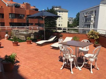 Pis amb piscina de lloguer a Avenida CANTABRIA