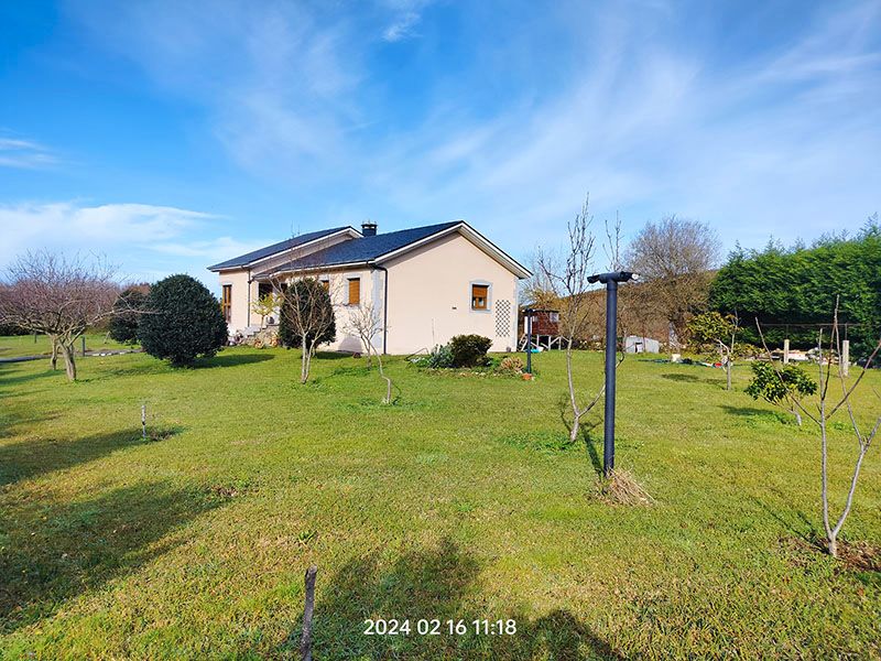 Jardí de Casa o xalet en venda en Cervo amb Jardí privat, Traster i Moblat