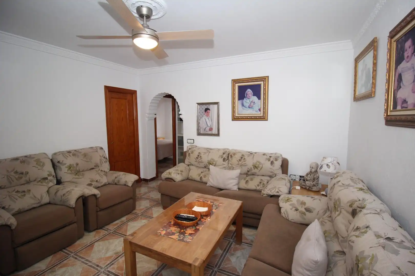 Sala d'estar de Casa o xalet en venda en Chiclana de la Frontera