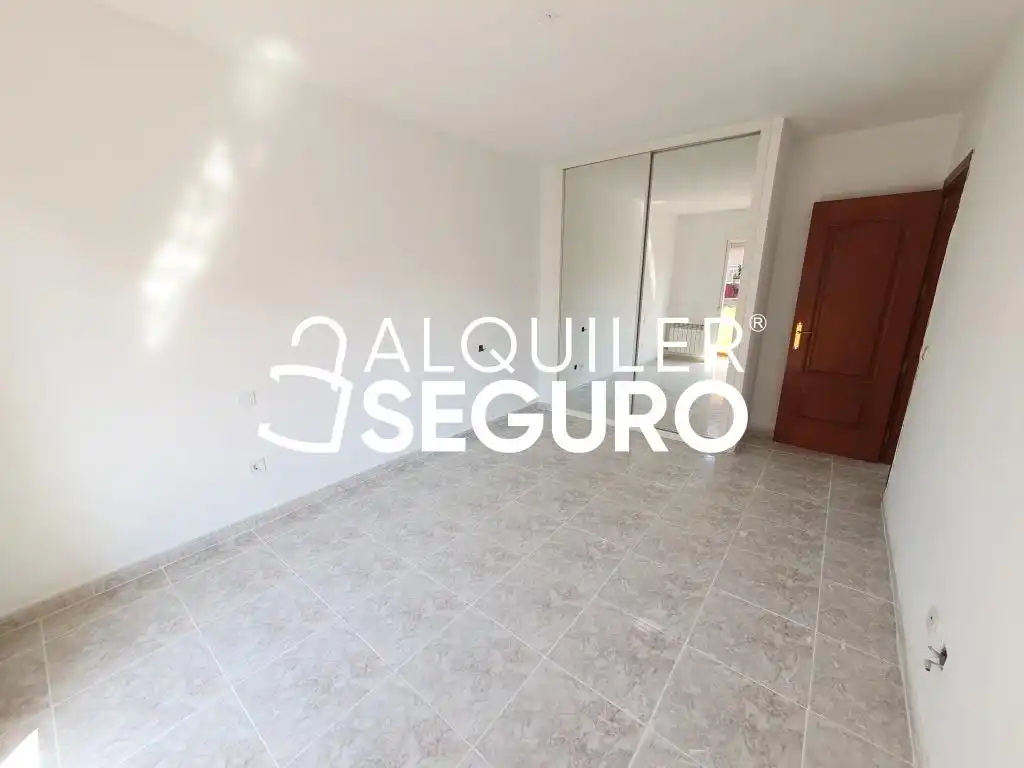 Bedroom of Houses for rent in Batres  with Heating, Terrace and Swimming Pool
