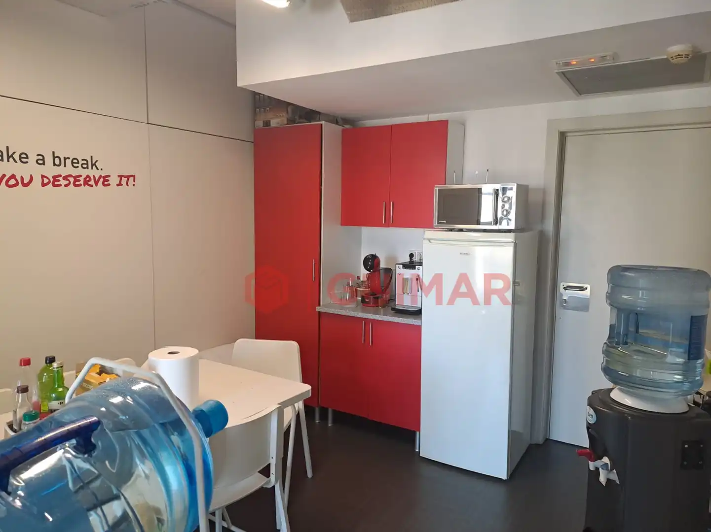 Kitchen of Office for rent in Barcelona  with Air Conditioner and Heating