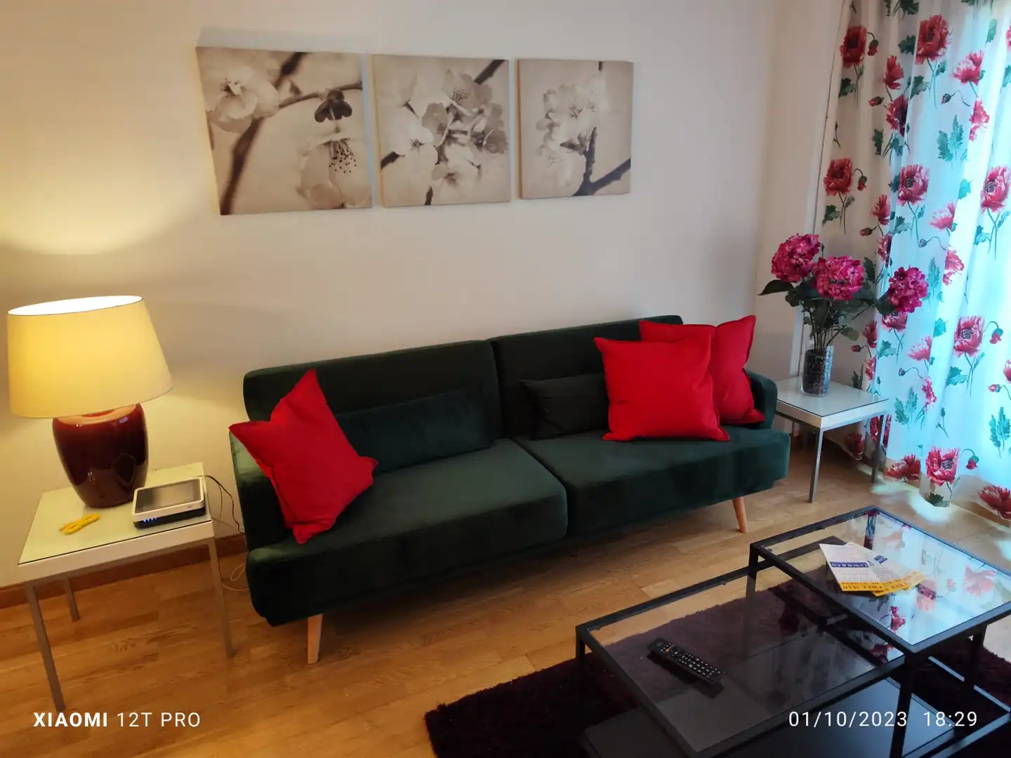 Sala de estar de Planta baja en venta en Madrid con Aire acondicionado, Calefacción y Parquet