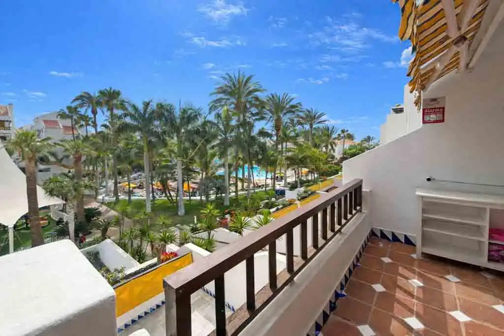 Apartamento con piscina en venta en Las Americas, imagen 3
