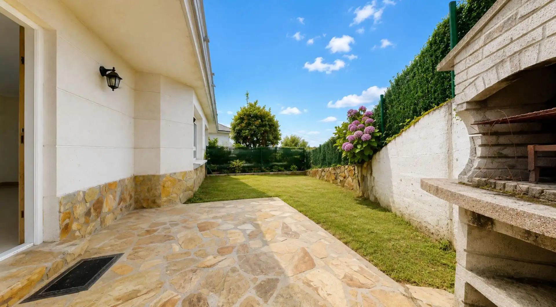 Jardín de Casa adosada en venta en Bárcena de Cicero con Calefacción, Jardín privado y Terraza