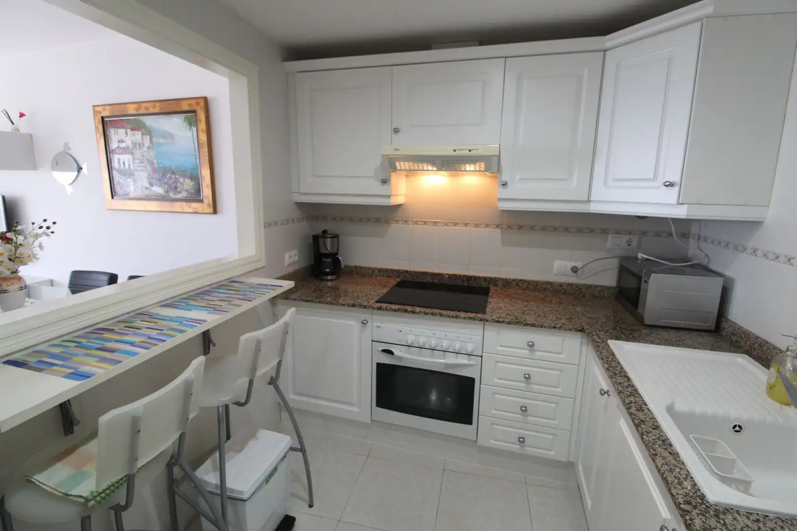 Küche von Wohnungen zum Verkauf in Calpe / Calp mit Terrasse, Abstellraum und Gemeinschaftspool