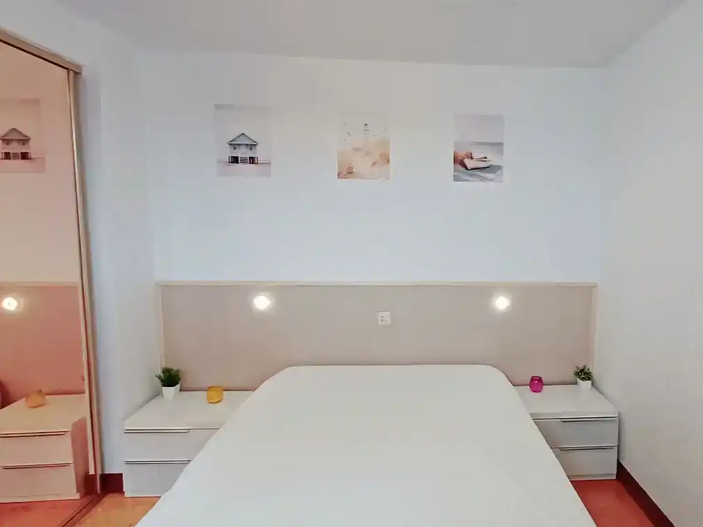 Schlafzimmer von Wohnung zur Miete in Urretxu mit Möbliert