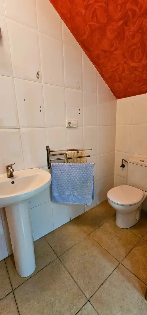 Bany de Dúplex en venda en Totana amb Terrassa, Traster i Moblat