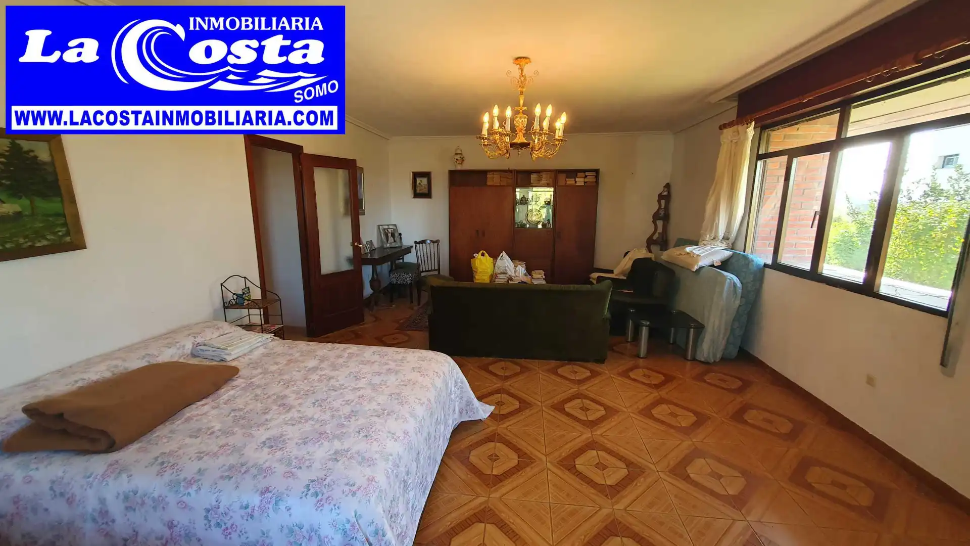 Habitación de Casa adosada en venta en Marina de Cudeyo con Jardín privado y Lavadora