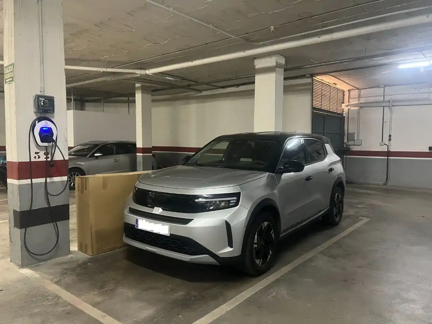 Aparcament de Pis en venda en Elche / Elx amb Aire condicionat, Jardí privat i Parquet