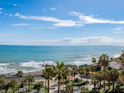 Vista exterior de Dúplex en venda en Mijas amb Aire condicionat, Parquet i Terrassa