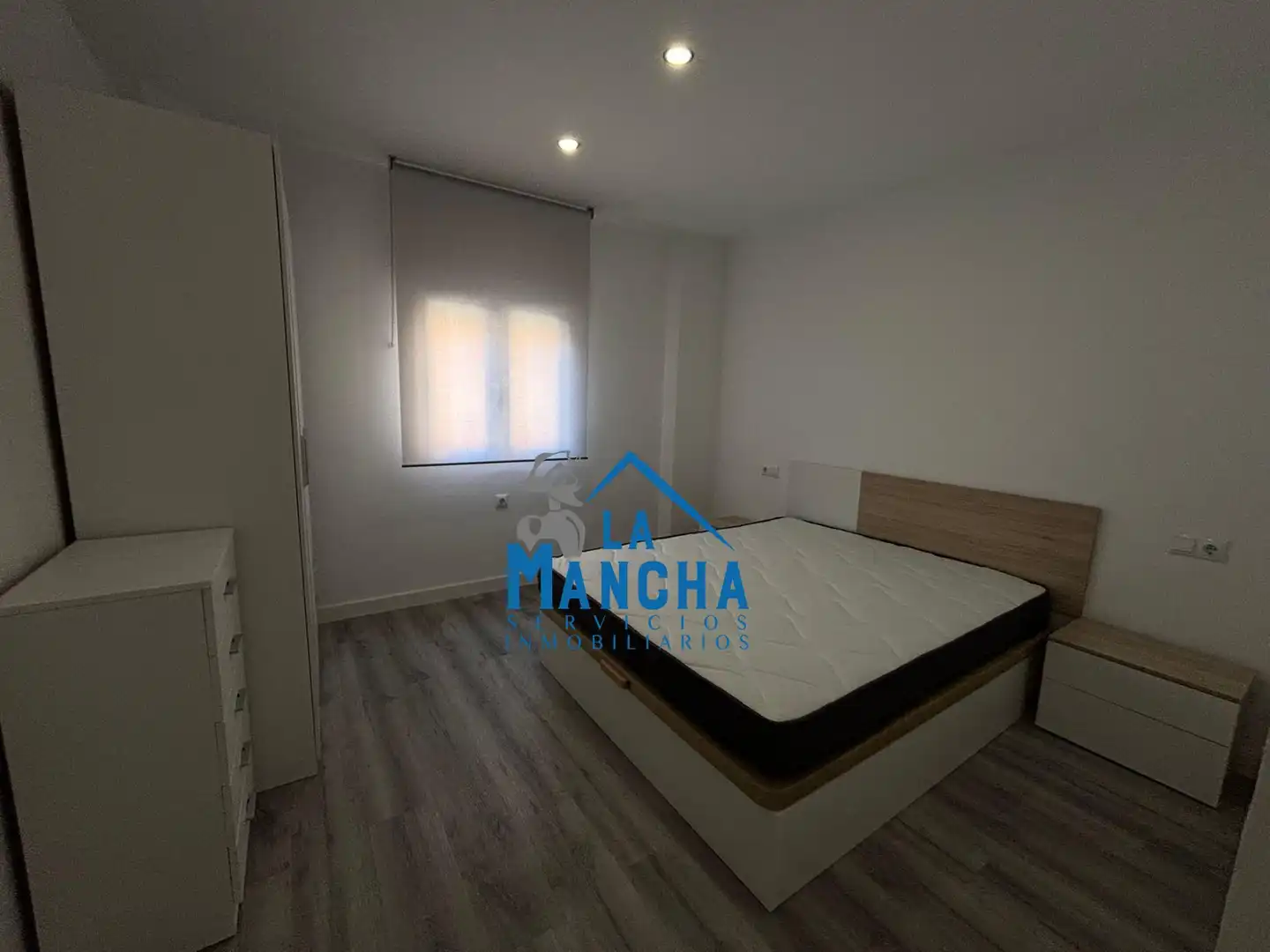 Bedroom of Flat for sale in Albacete  with Air Conditioner, Heating and Furnished
