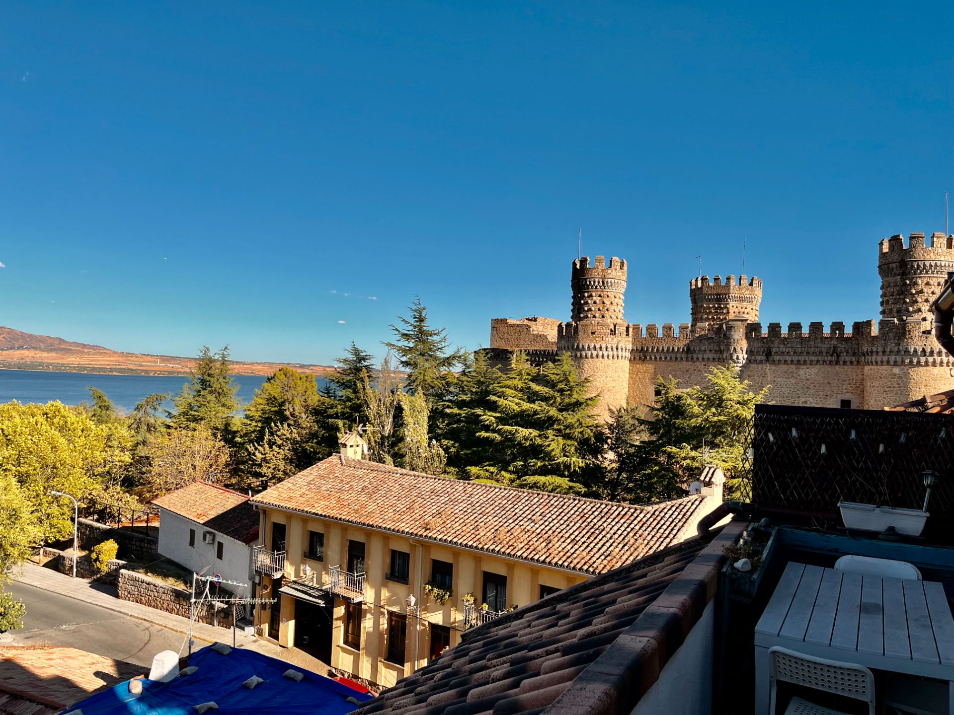 Exterior view of Attic for sale in Manzanares El Real  with Heating, Parquet flooring and Terrace