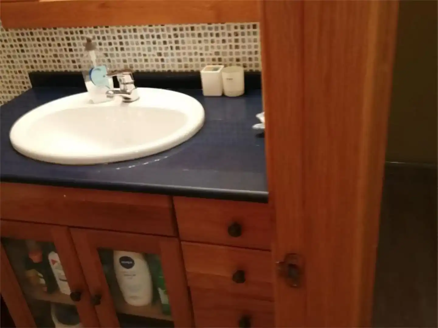 Baño de Piso para compartir en Bigastro