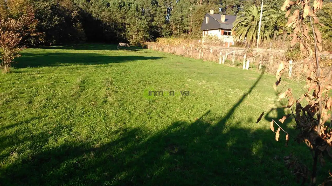 Terreny residencial en venda a Tui