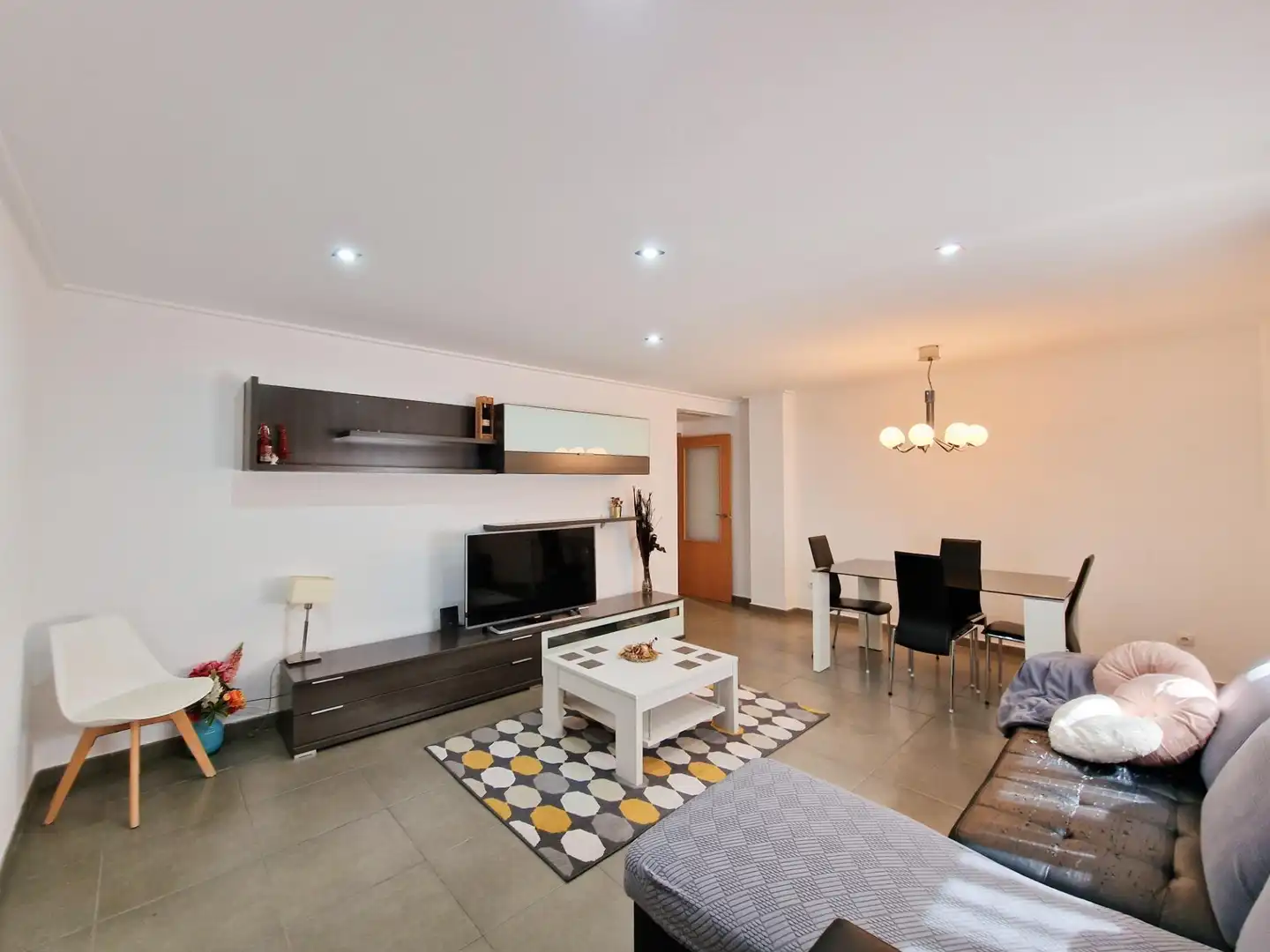 Sala de estar de Piso en venta en Elche / Elx con Aire acondicionado, Calefacción y Jardín privado