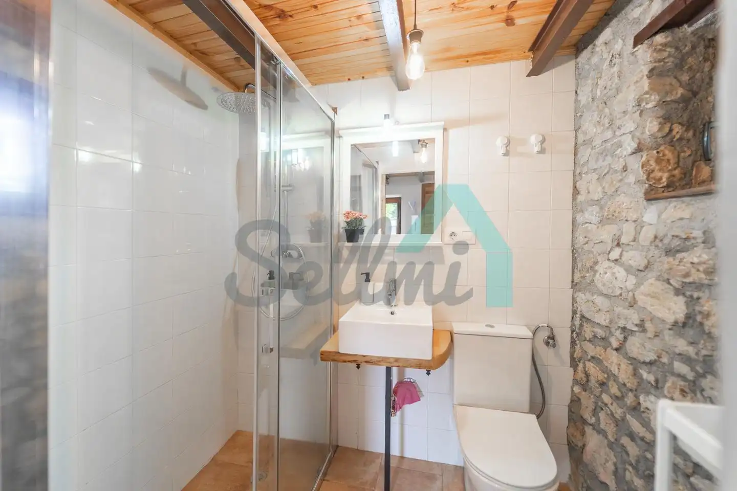 Baño de Casa adosada de alquiler en Oviedo  con Jardín privado, Parquet y Terraza