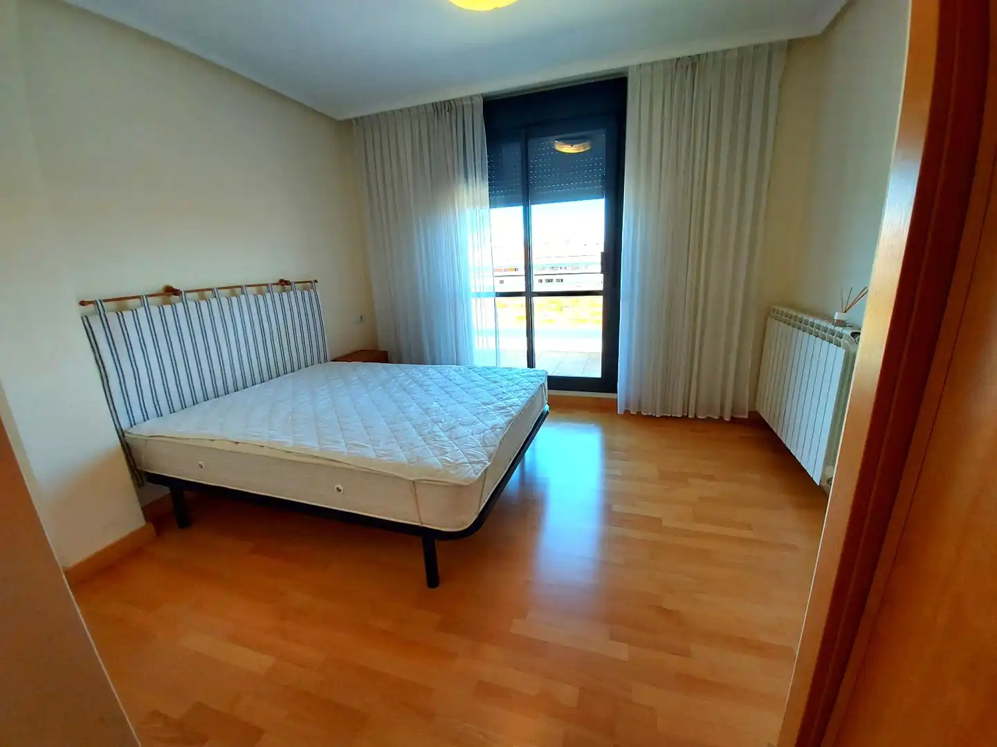 Dormitori de Àtic en venda en  Logroño amb Aire condicionat, Calefacció i Parquet