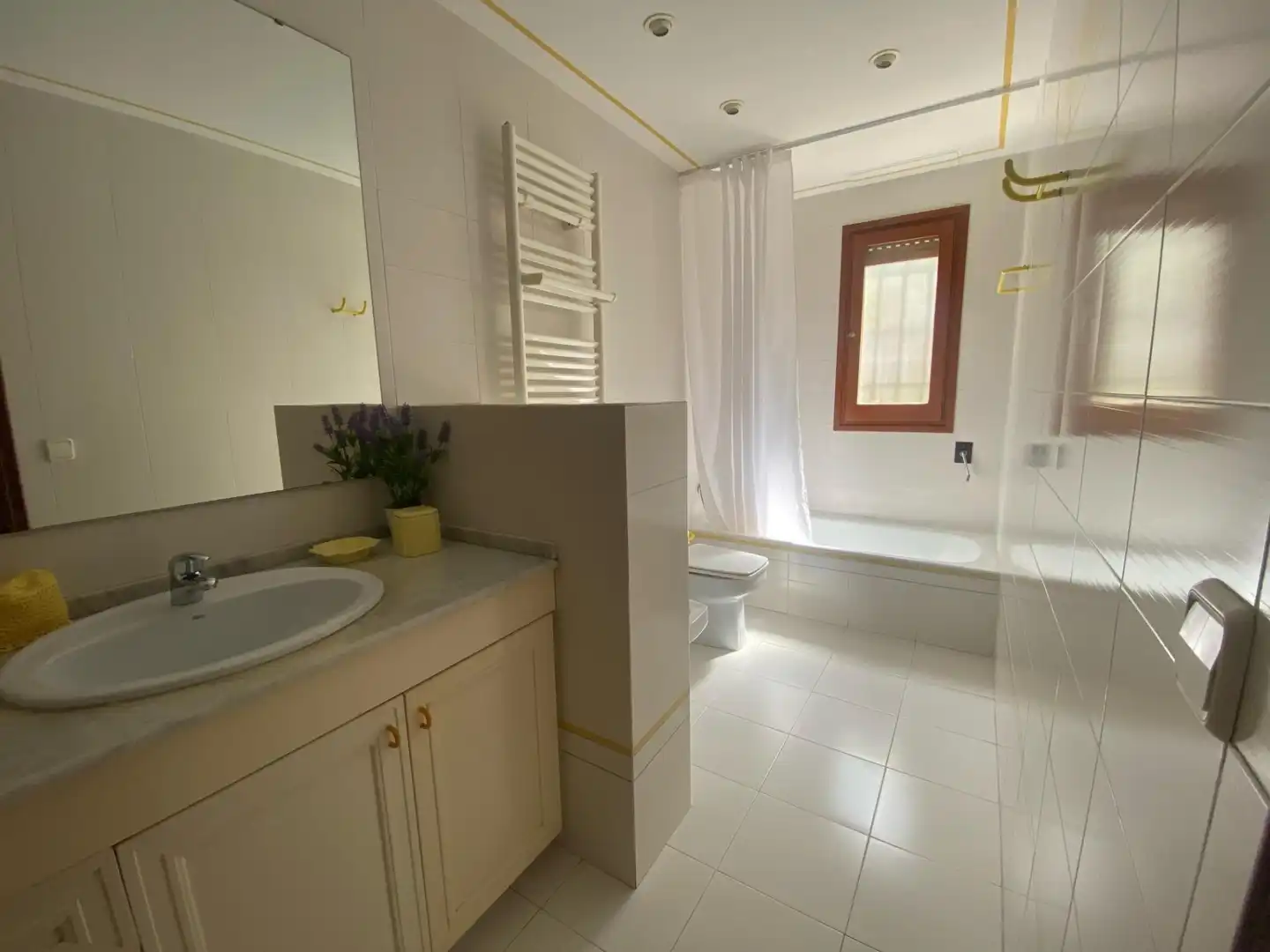 Bathroom of Houses for sale in Torrent  with Air Conditioner, Heating and Terrace