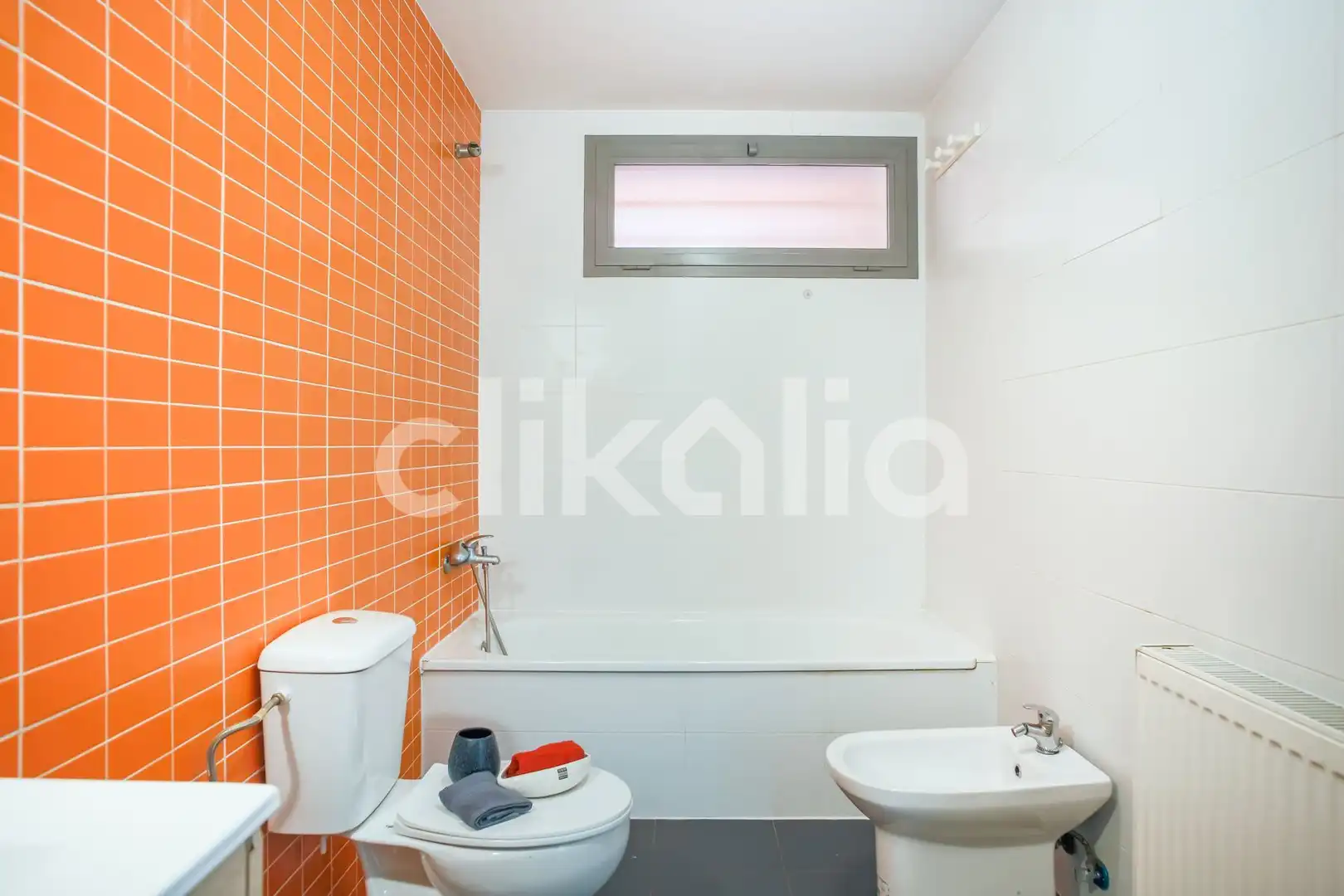Baño de Piso en venta en Torrejón de Ardoz con Calefacción, Trastero y Piscina